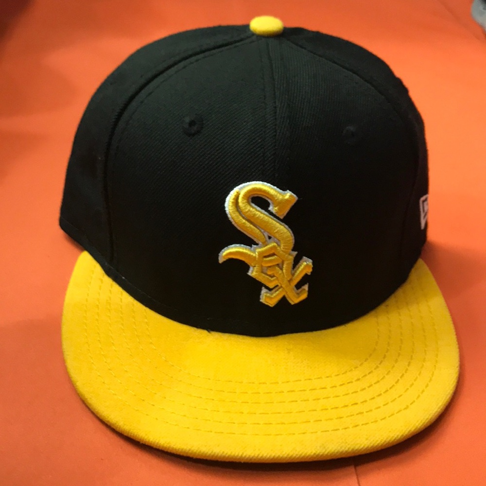 Kids Fitted Cap- Size 6 3/4